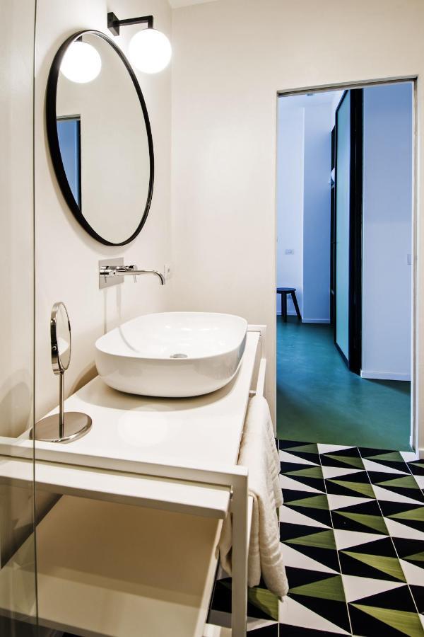 Toraldo Suites - Dimore Partenopee Napels Buitenkant foto