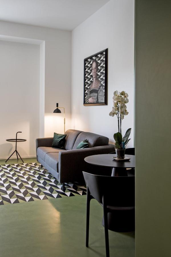 Toraldo Suites - Dimore Partenopee Napels Buitenkant foto